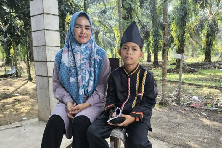 Mẹ của Rayyan Arkan Dikha - chị Rani cho biết rất vui và tự hào về cậu con trai nhỏ của mình.