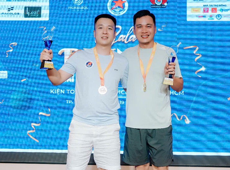 Anh Hiếu khuyên rằng việc học pickleball cần phù hợp với kinh tế của bản thân