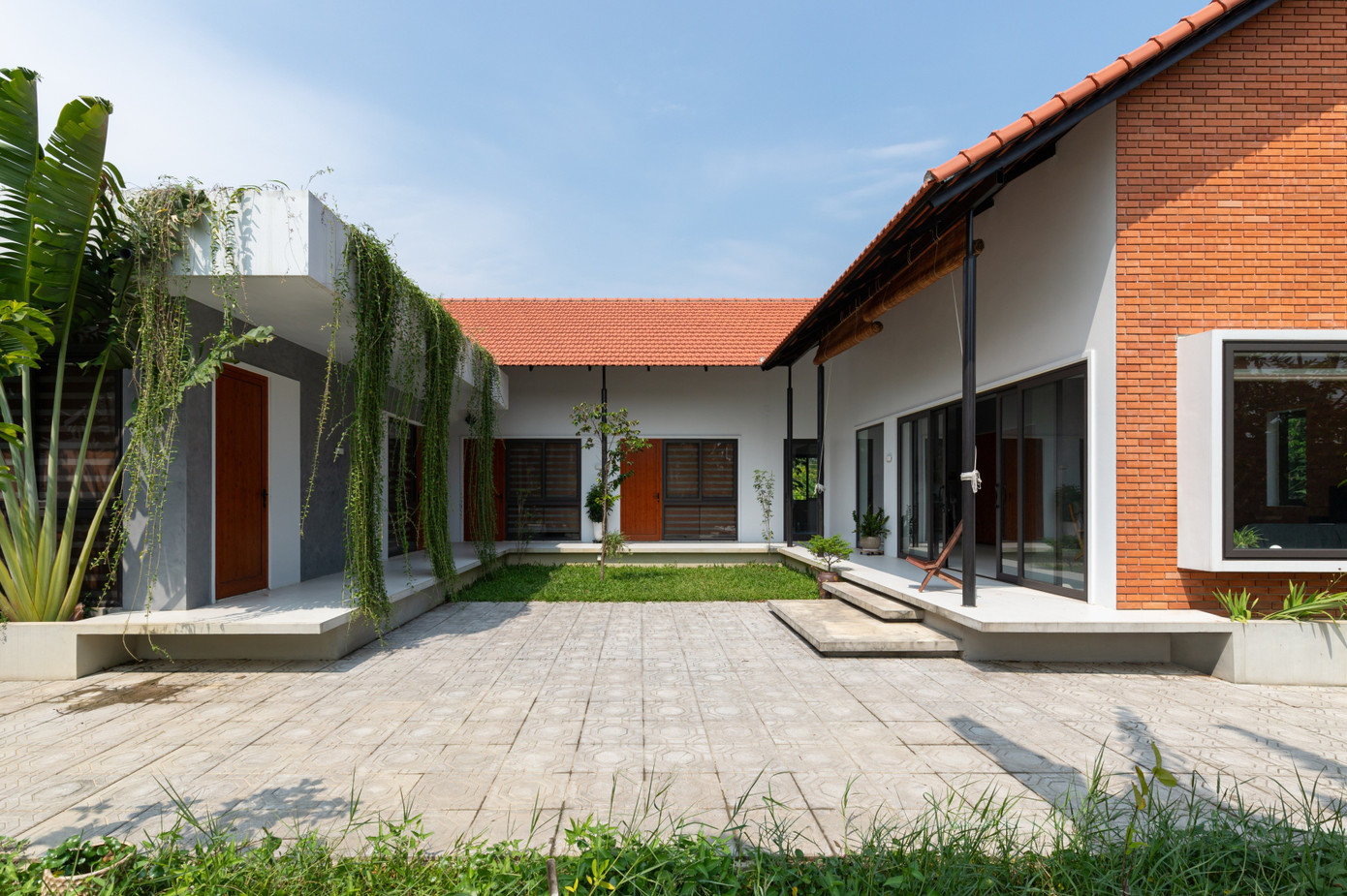 socsonhouse-1.jpg
