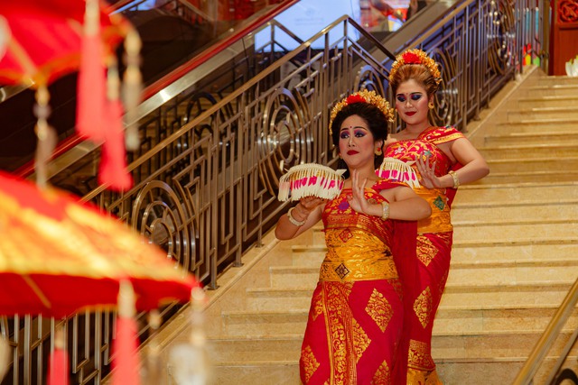 Buffet hải sản thượng hạng kết hợp ẩm thực Indonesia