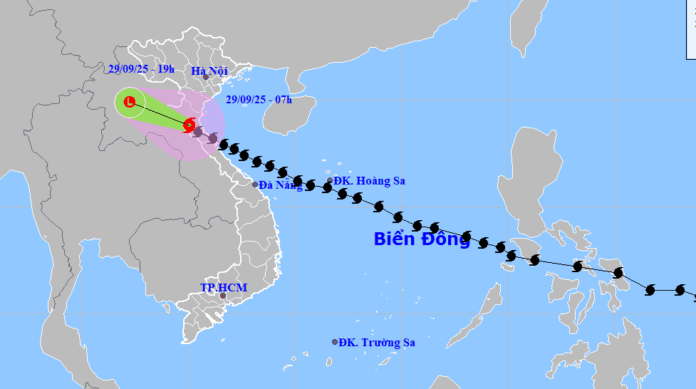 Bão Số 10 Suy Yếu: Cập Nhật Tình Hình Mới Nhất
