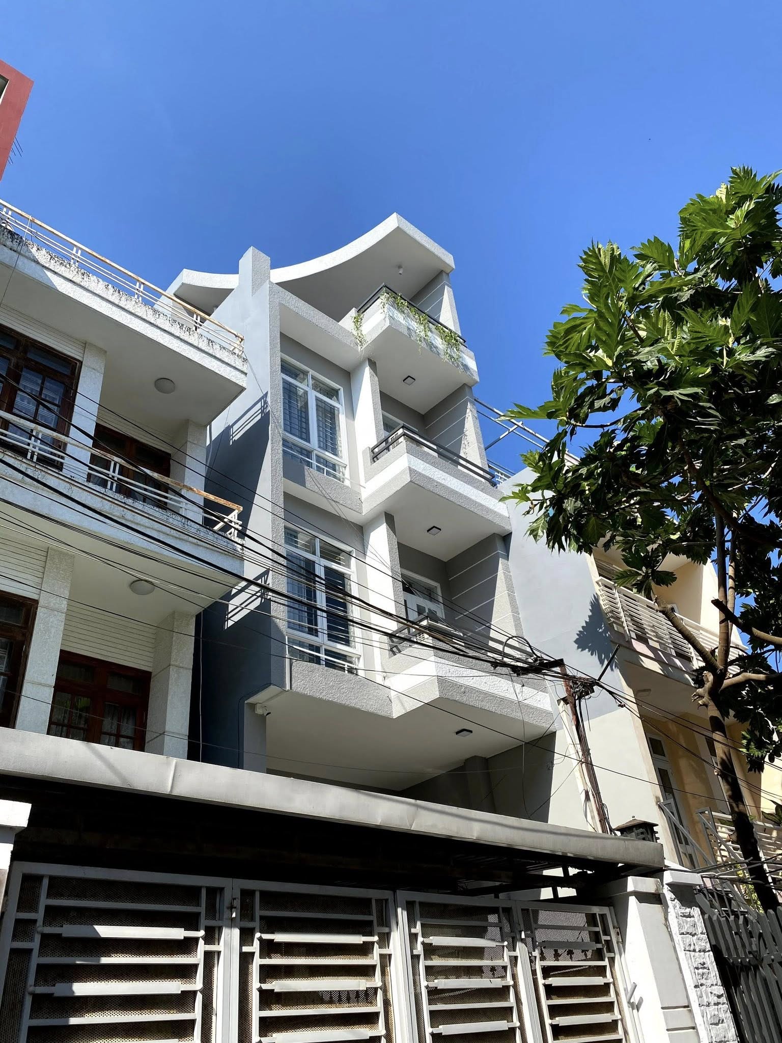 Nam nghệ sĩ rao bán nhà 5 tầng hơn 10 tỷ đồng ngay trung tâm Đà Nẵng- Ảnh 2.