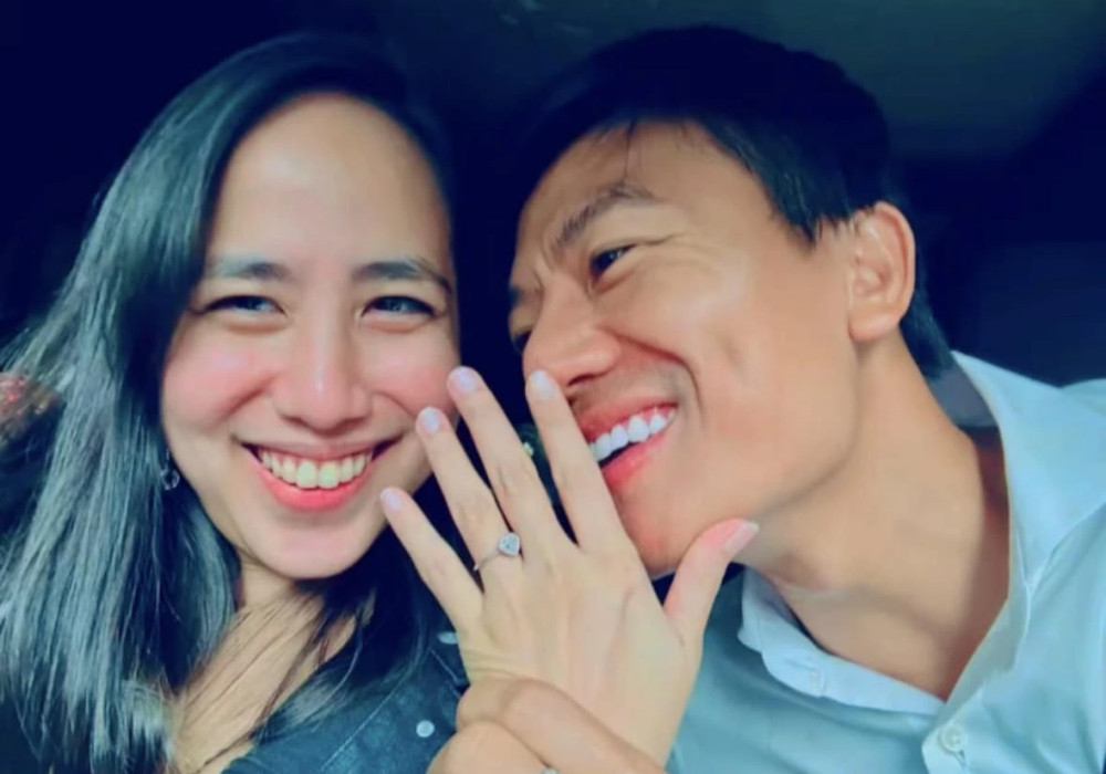 Hiếu Nguyễn và bạn gái