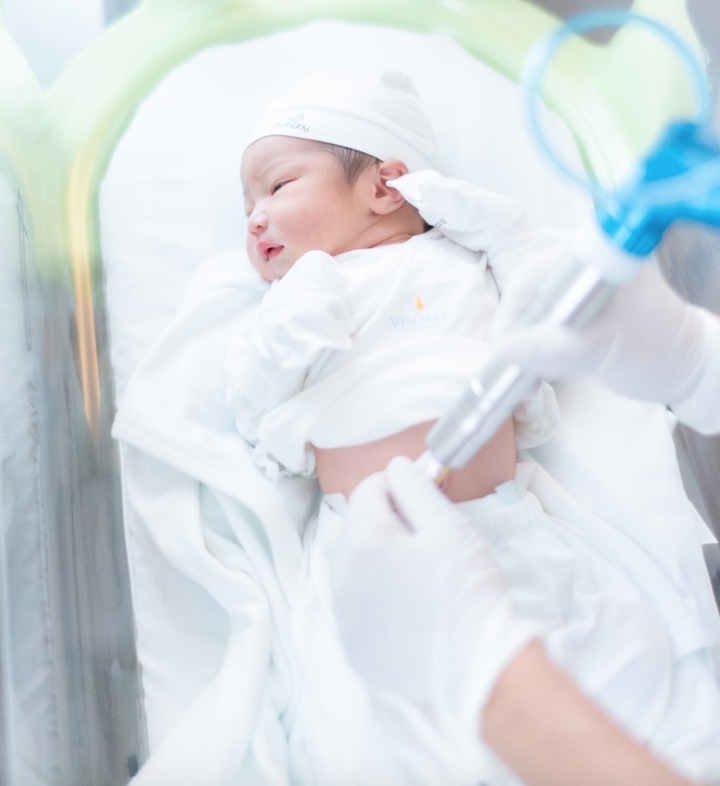 Thiên thần nhỏ của H'Hen Niê.