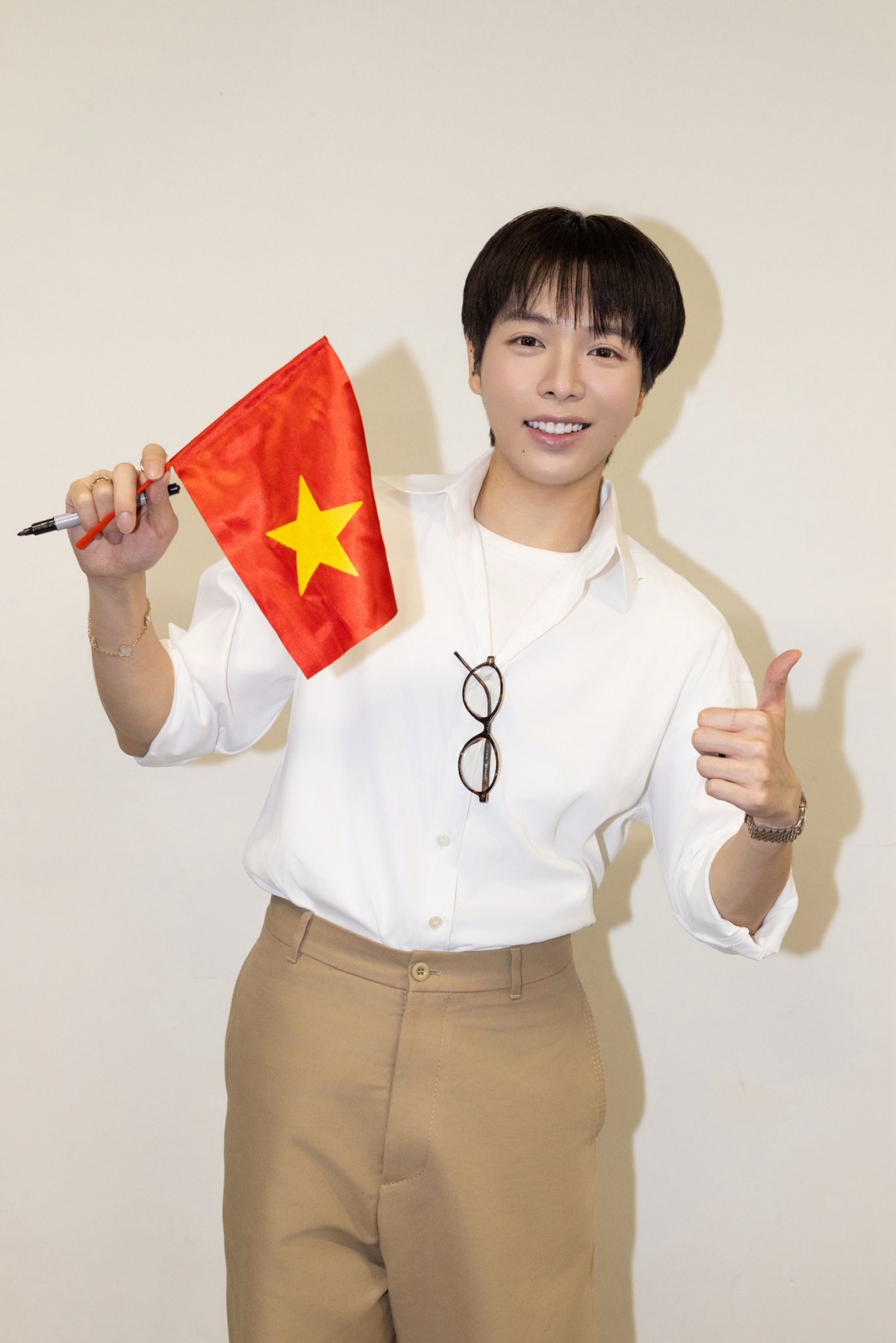 hoa minzy, Duc phuc ung ho 100 trieu giup nguoi dan thai nguyen giua lu lich su hinh anh 2