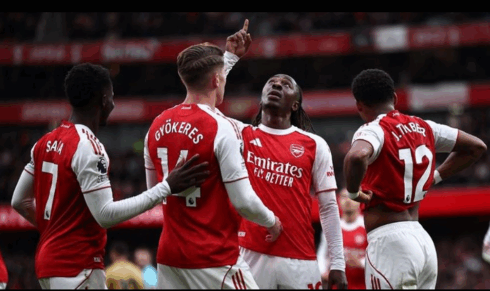 Ảnh chụp màn hình 2025-10-27 110953 Premier League: Arsenal độc chiếm ngôi đầu, nhiều bất ngờ thú vị