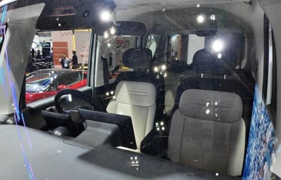 Giá cả cạnh tranh của BYD Racco