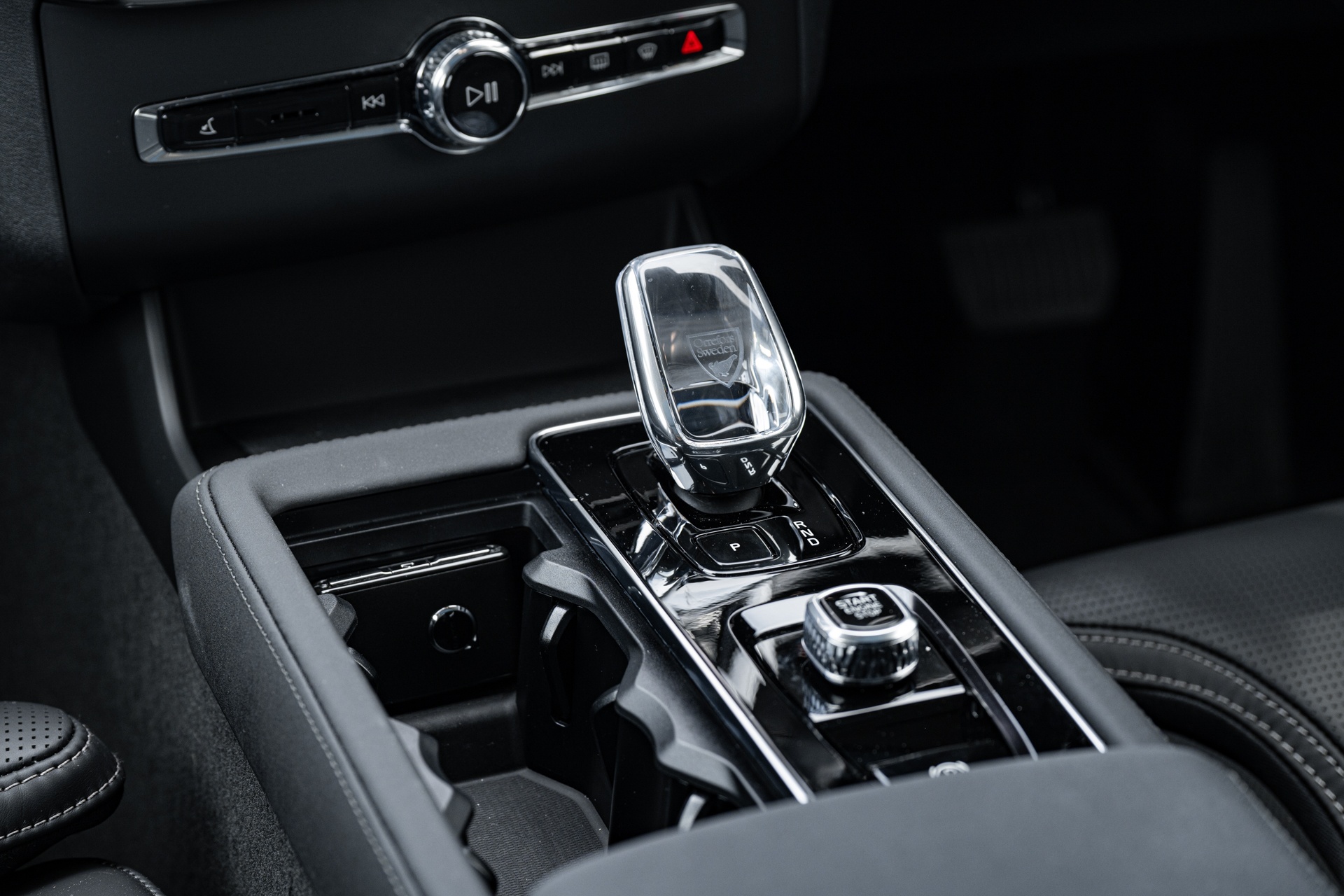 volvo xc90 cần số pha lê orrefors