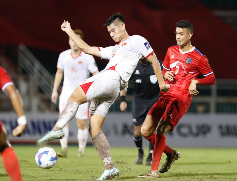 ĐT Việt Nam 1-0 ĐT Nepal: Thắng nhưng vẫn lo -0