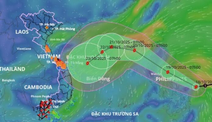 Bão Fengshen đổ bộ Biển Đông: Cập nhật và dự báo mới nhất