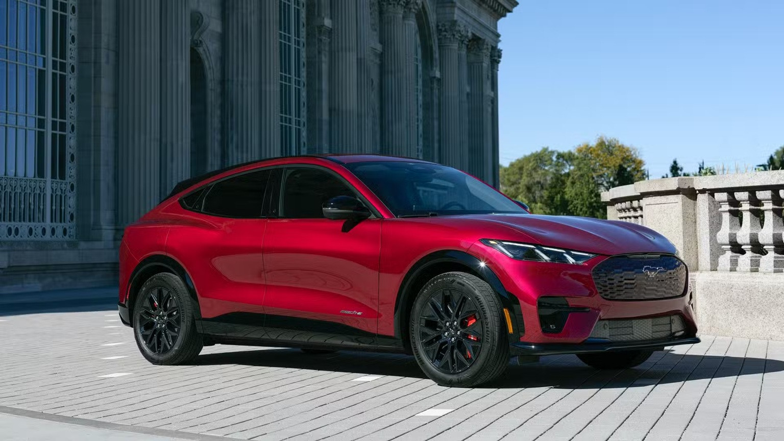 Ford Mustang Mach-E 2025 Đèn Pha