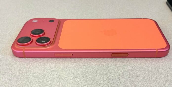 iPhone 17 Pro Max: Cam biến hồng, chuyện gì đang xảy ra?