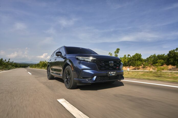 So Sánh Lynk & Co 08 và Honda CR-V e:HEV: Đâu Là 