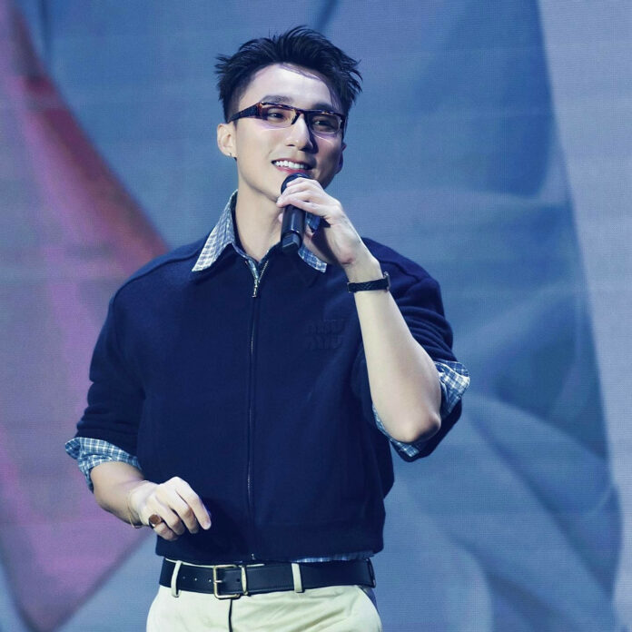 Sơn Tùng M-TP Chung Tay, Ấm Lòng Miền Trung: 1,6 Tỷ Đồng Cho Đồng Bào Vùng Lũ