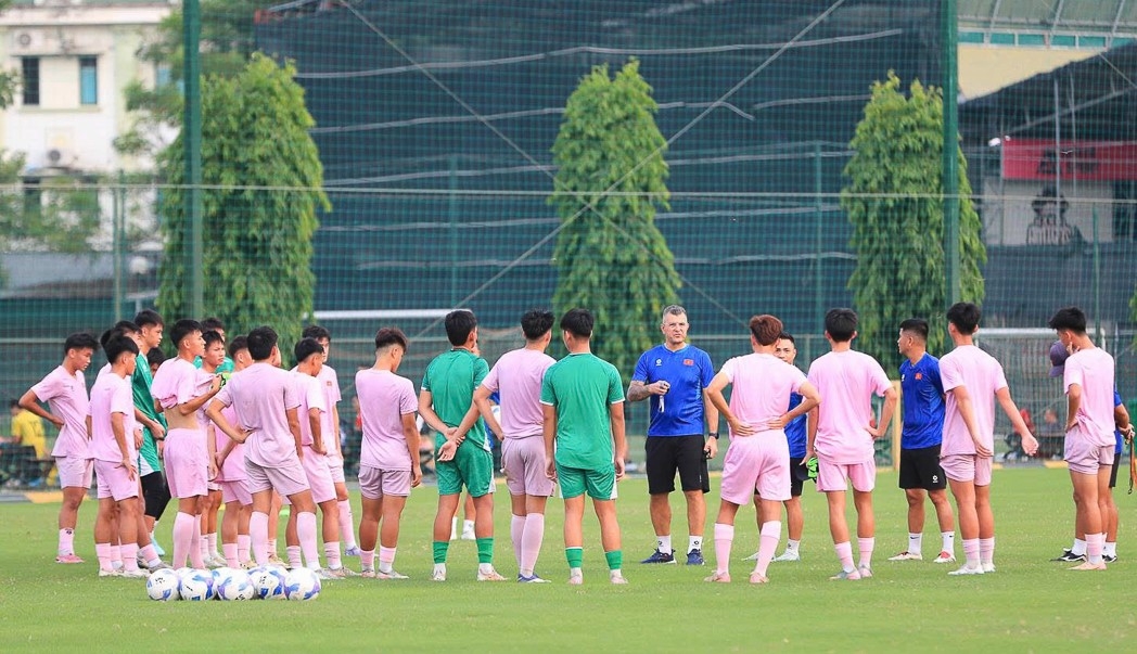 u17 viet nam luyen cong tai nhat ban, quyet san ve du world cup hinh anh 1