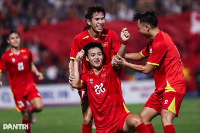 Tuyển Việt Nam vs Nepal (19h30 hôm nay): Dự đoán và Phân tích Chi tiết