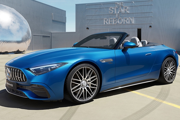 Mercedes-Benz Xả Hàng: Cơ Hội Vàng Cho Dân Chơi Xe AMG?