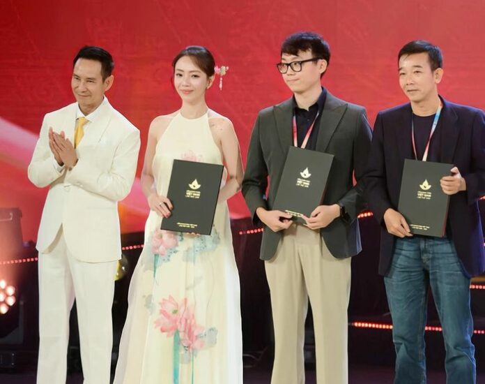 Thu Trang : Từ Diễn Viên Hài Đến Đạo Diễn Trăm Tỷ