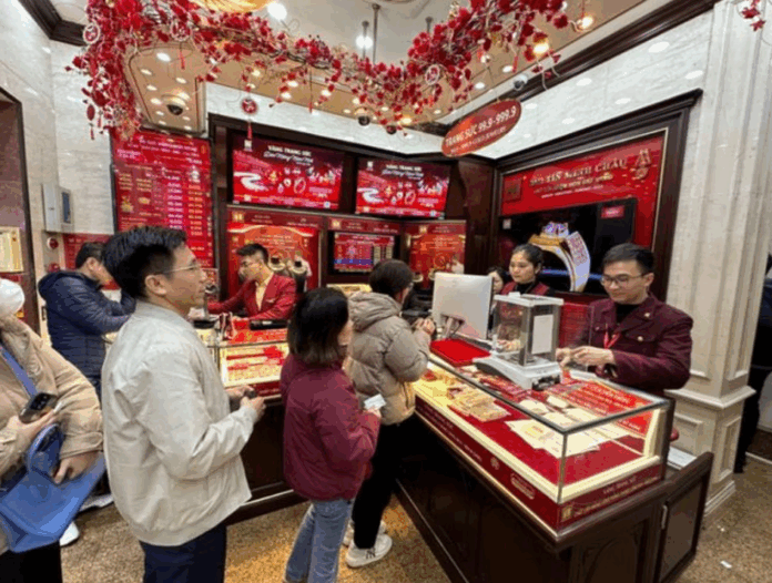 Giá Vàng Hôm Nay: Giảm Sâu Bất Ngờ - Điều Gì Đang Xảy Ra?