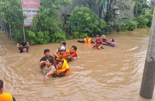 Mưa Lũ Miền Trung: Thiệt Hại & Cảnh Báo Mới Nhất