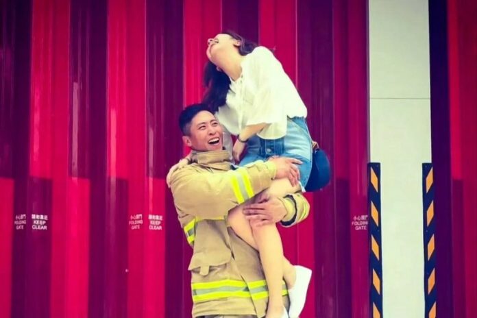 Vụ Cháy Chung Cư Hong Kong: Tưởng Nhớ Người Lính Cứu Hỏa Anh Dũng