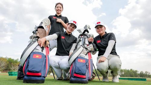 Các nữ vận động viên golf Việt Nam hào hứng trước ngày thi đấu chính thức. (Ảnh: VGA)
