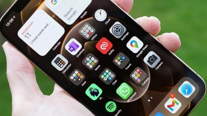 iPhone 12 Pro Max Bị Đơ Màn Hình? 