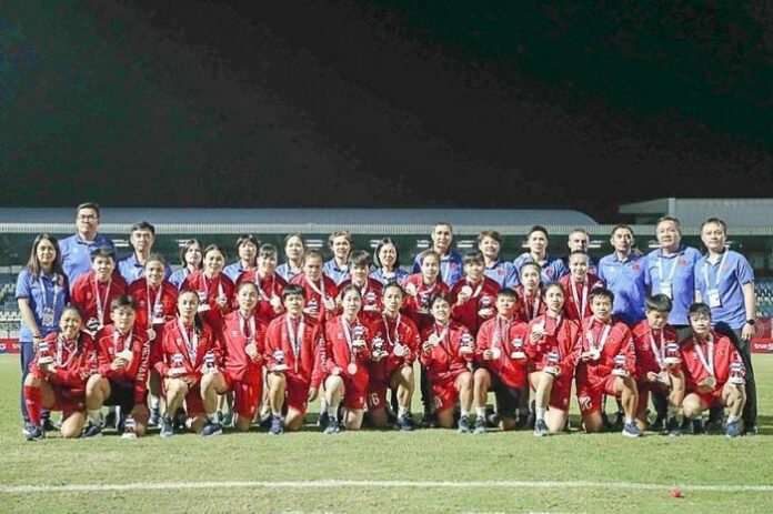 Đội Tuyển Nữ Việt Nam: HCB và 