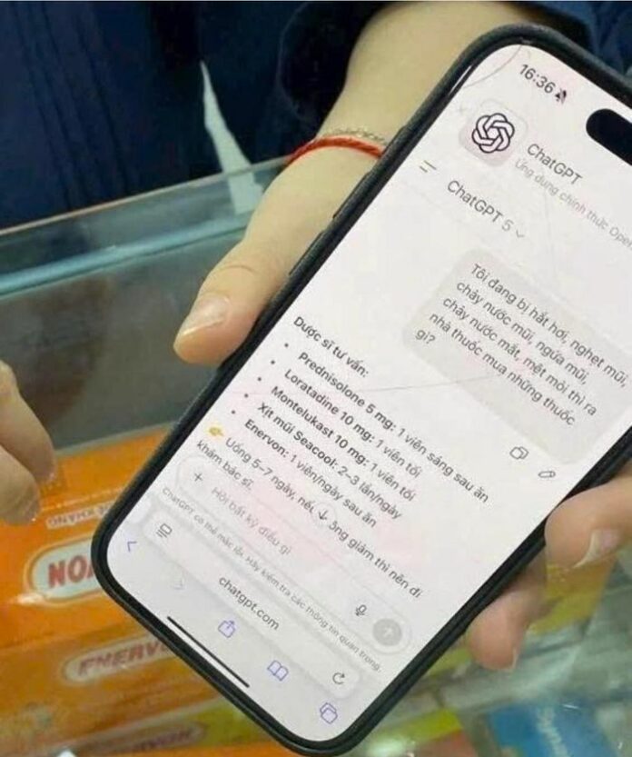 Đừng Liều Mạng Với Đơn Thuốc AI: Tại Sao Tư Vấn Bác Sĩ Vẫn Là Số Một