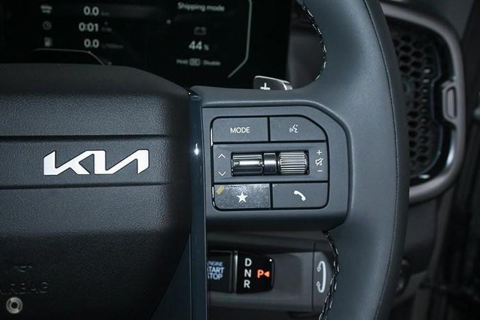 Nội thất hiện đại của Kia Tasman 2025