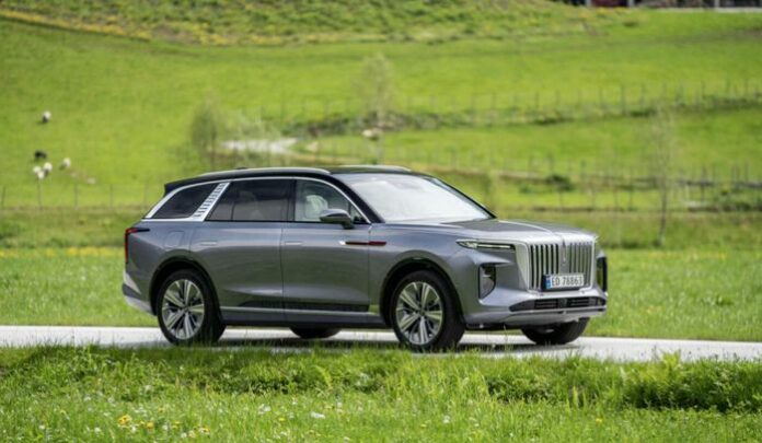 Hongqi E-HS9: Xe Điện Sang Trọng 