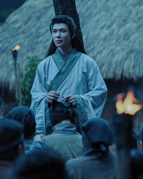 Trong Hoàng Tử Quỷ, diễn viên Anh Tú đảm nhận vai nam chính Thân Đức, tức hoàng tử quỷ (Ảnh: FBNV).