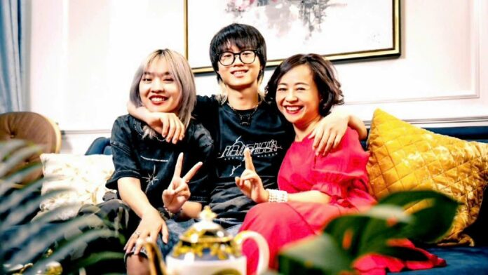 Tâm Thư Của Mẹ Low G: Lời Chúc Phúc Ngọt Ngào Gửi Con Dâu Tương Lai