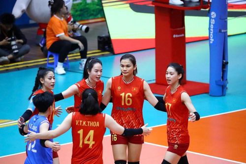 Tuyệt vời! Bóng chuyền nữ Việt Nam vào Bán kết SEA Games 33!