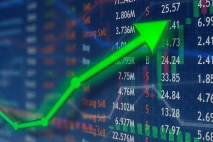 VN-Index Vượt 1700: Dòng Tiền ETF Bùng Nổ, Cơ Hội Cuối Năm?