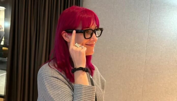 Kính Thông Minh Google: Tương Lai Của Sự Kết Nối?