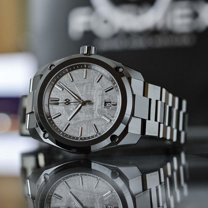 Frederique Constant Onyx Moon