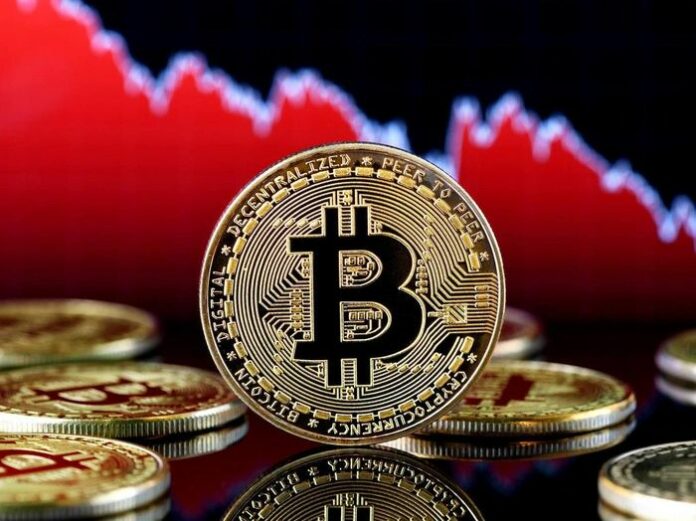 Bitcoin Rớt Giá Thảm Hại: Điều Gì Đang Xảy Ra?