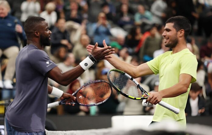 Alcaraz Tái Xuất: Bước Chạy Đà Cho Australian Open 2026