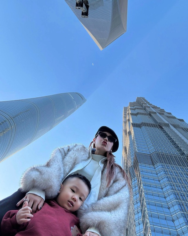 Cận cảnh chồng và con trai ca sĩ Minh Hằng hiện tại - Ảnh 2.