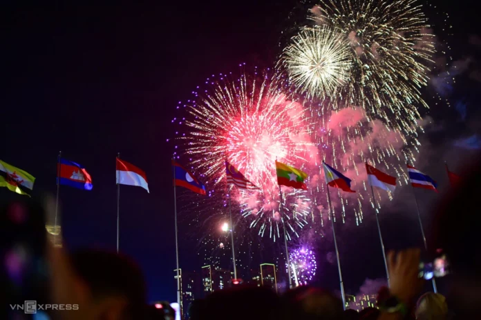 Cập nhật: Lịch bắn pháo hoa và cấm đường Tết Dương lịch 2026 tại TP.HCM