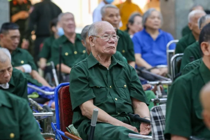 Nhận 400K Dịp Tết 2026: Ai Được Hưởng và Cảnh Giác Lừa Đảo!