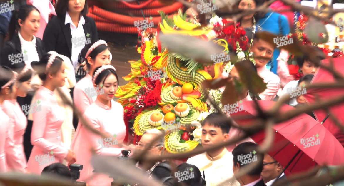 Lễ ăn hỏi Á hậu Phương Nhi