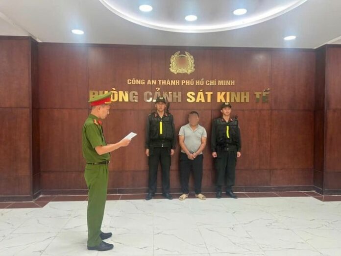 Kinh Hoàng! Đường Dây Ngâm Ốc Bươu Bằng Hóa Chất Công Nghiệp