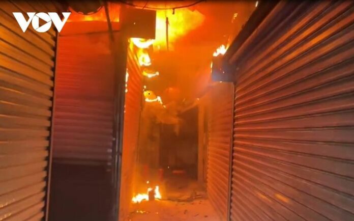 Cháy Chợ Bình Hiệp, Quảng Ngãi: Kịp Thời Khống Chế, Điều Tra Nguyên Nhân