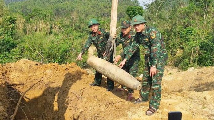 Nghệ An: Hủy Nổ Thành Công Bom 
