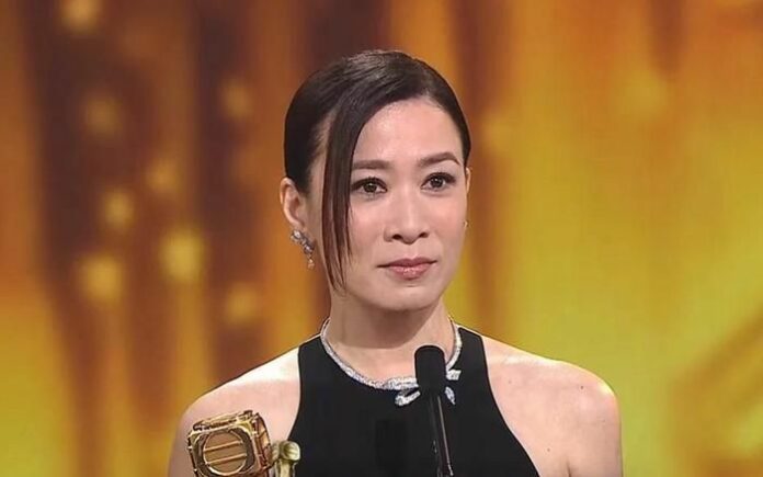 Xa Thi Mạn: Thị Hậu TVB lần thứ 4, khẳng định vị thế!