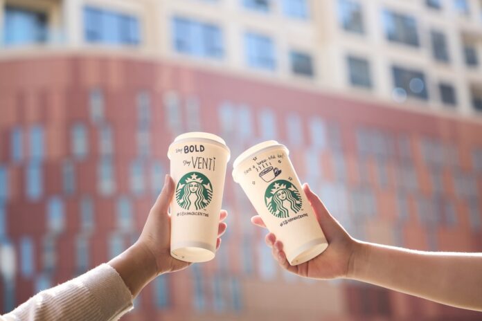 Starbucks Việt Nam Xin Lỗi Sau Sự Cố Giá 0 Đồng: Chuyện Gì Đã Xảy Ra?
