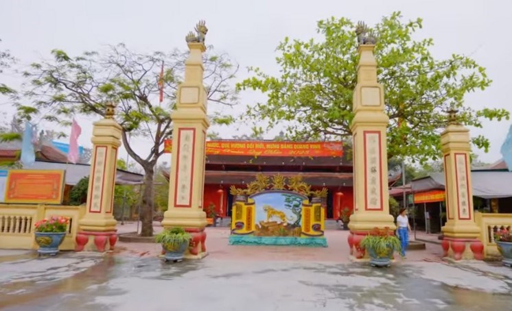 Du lịch chữa lành tại Đền Ông Hoàng Mười