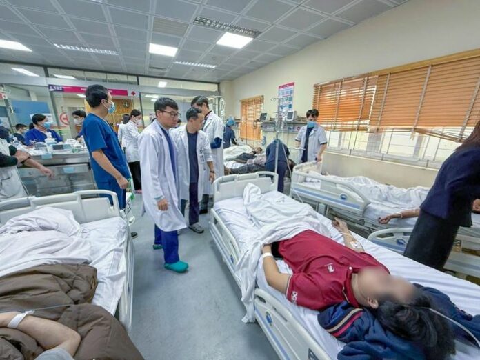 Vụ cháy Trần Cung: Bệnh viện E báo động đỏ, dốc sức cứu chữa